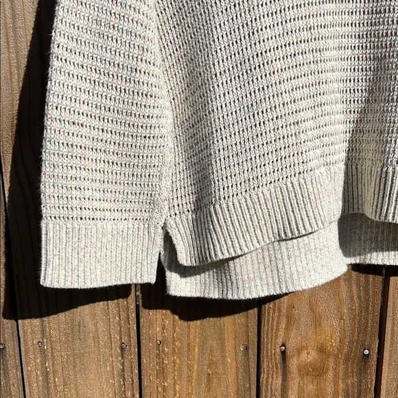 Madewell Women’s Cream with Orange Blue Thread V-Neck Long Sleeve Sweater Cotton - Picture 4 of 16